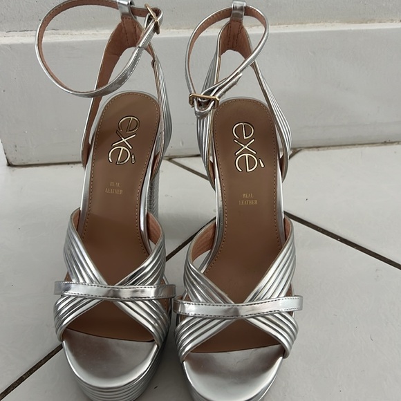 Exé Silver Heels - Picture 4 of 4